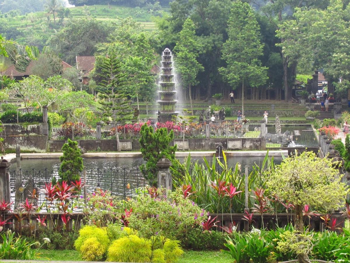 Dhangin Taman Карангасем Экстерьер фото